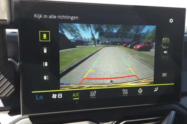 Dacia Duster (2024) thumbnail 5