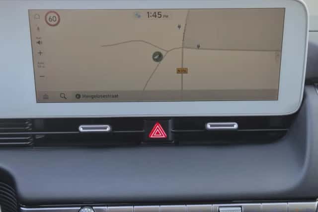 Hyundai Ioniq 5 (2022) thumbnail 33