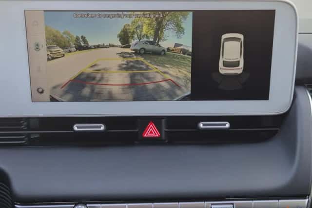 Hyundai Ioniq 5 (2022) thumbnail 5