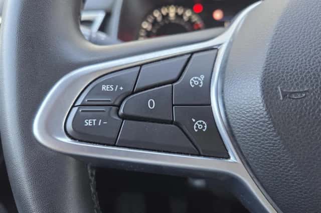 Renault Clio (2022) thumbnail 13