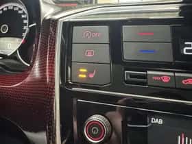 Volkswagen Up! (2018) thumbnail 16