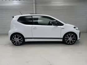 Volkswagen Up! (2018) thumbnail 24