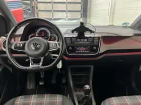 Volkswagen Up! (2018) thumbnail 5