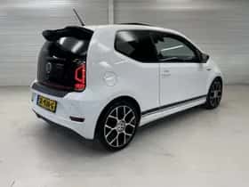 Volkswagen Up! (2018) thumbnail 6