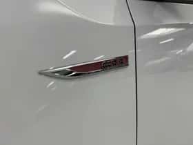 Volkswagen Up! (2018) thumbnail 7