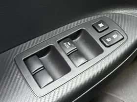 Mitsubishi Eclipse Cross (2020) thumbnail 24
