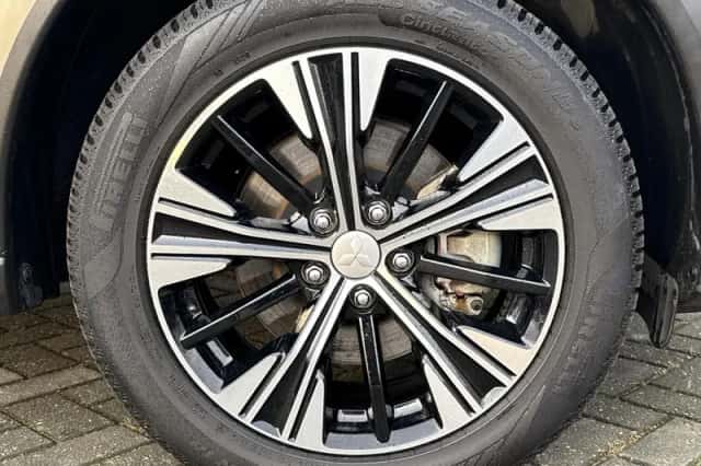 Mitsubishi Eclipse Cross (2020) thumbnail 27