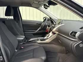 Mitsubishi Eclipse Cross (2020) thumbnail 9