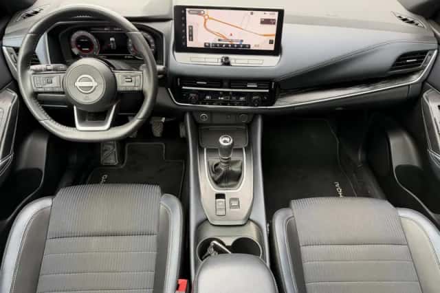 Nissan Qashqai (2023) thumbnail 2