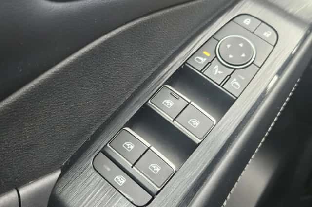 Nissan Qashqai (2023) thumbnail 32