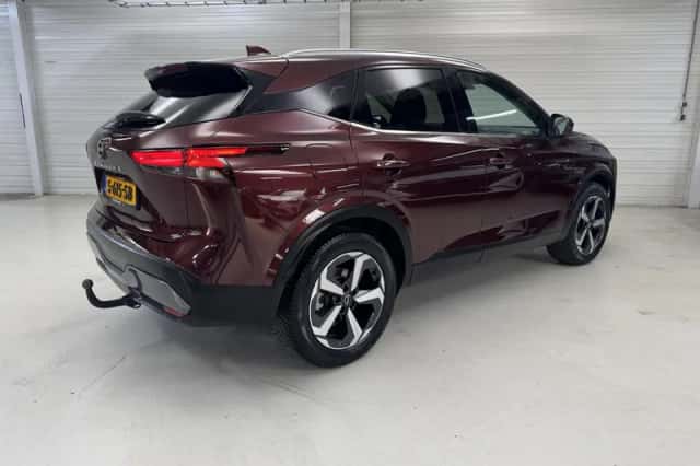 Nissan Qashqai (2023) thumbnail 2