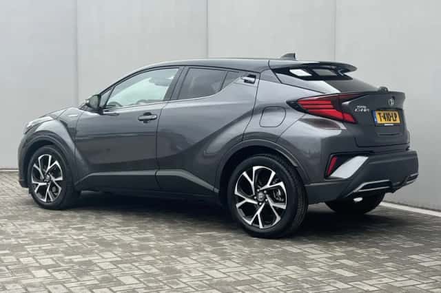 Toyota C-HR (2021) thumbnail 16