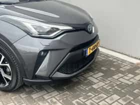 Toyota C-HR (2021) thumbnail 48