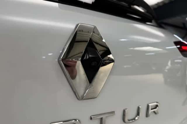 Renault Captur (2019) thumbnail 37