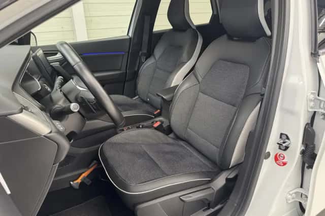 Renault Captur (2019) thumbnail 7