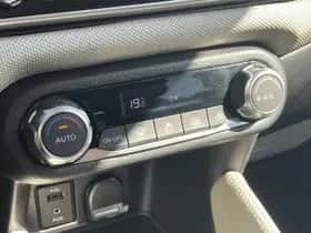 Nissan Micra (2018) thumbnail 15