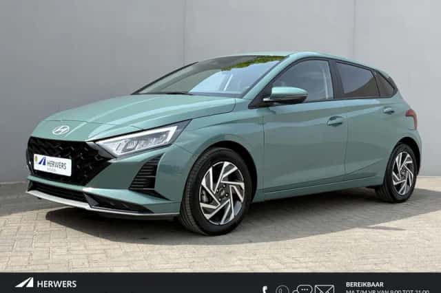 Hyundai i20 (2025) thumbnail 1