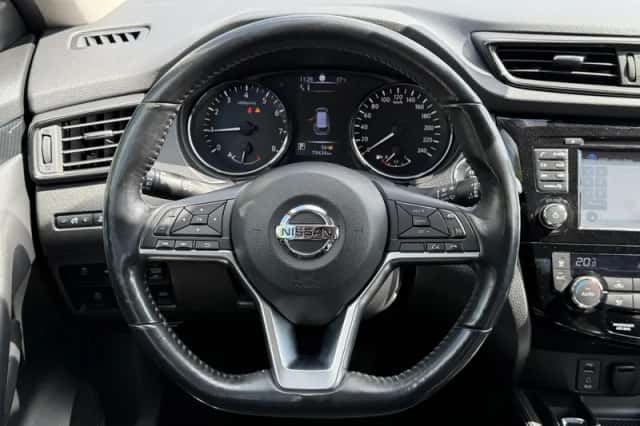 Nissan X-Trail (2019) thumbnail 17