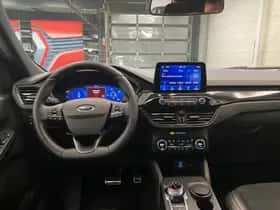 Ford Kuga (2020) thumbnail 5