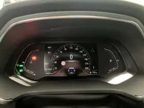 Renault Captur (2021) thumbnail 26