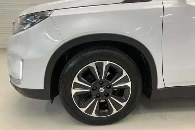 Suzuki Vitara (2019) thumbnail 21