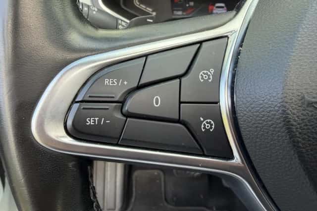 Renault Captur (2020) thumbnail 14