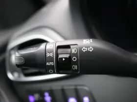 Hyundai i30 (2019) thumbnail 32