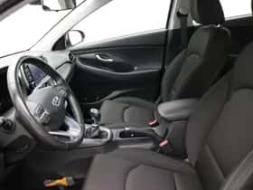 Hyundai i30 (2019) thumbnail 7