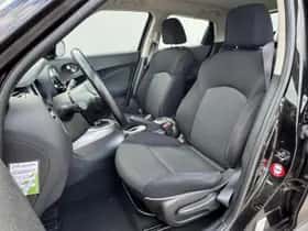 Nissan Juke (2012) thumbnail 9