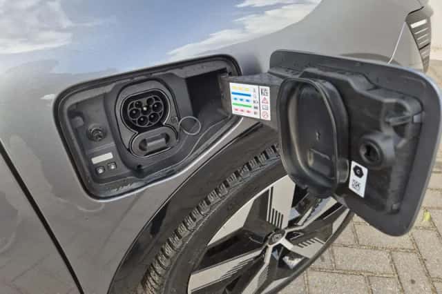 Renault Mégane E-Tech (2023) thumbnail 27