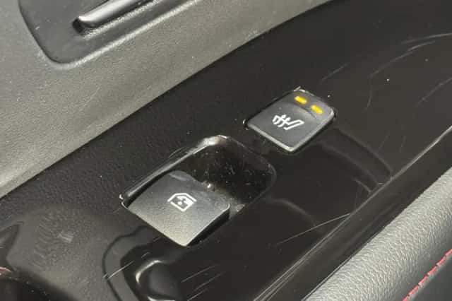 Hyundai Tucson (2023) thumbnail 4