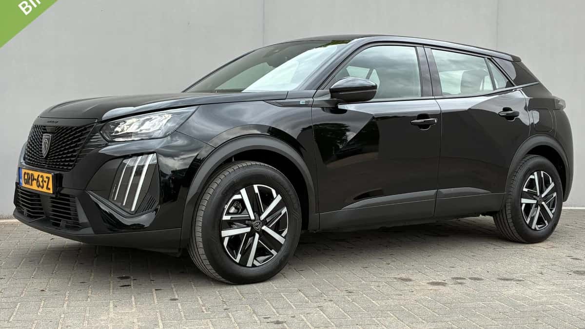 Peugeot e-2008 (2024) — foto 1