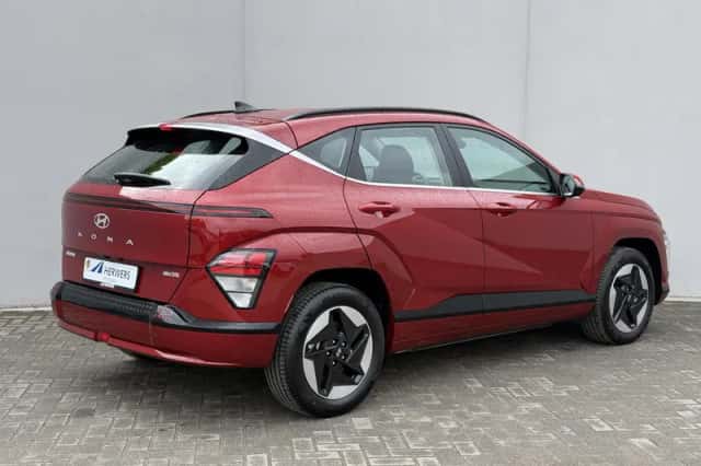 Hyundai Kona (2025) thumbnail 3