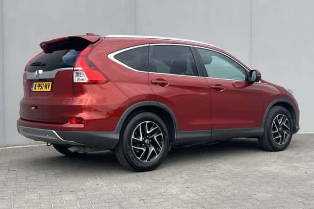 Honda CR-V (2016) thumbnail 3