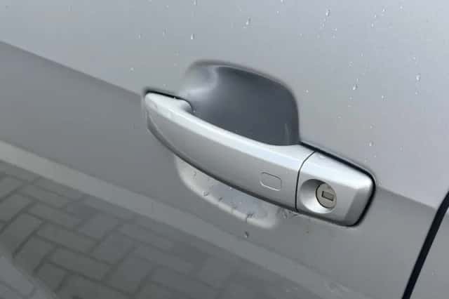 Audi Q2 (2017) thumbnail 32
