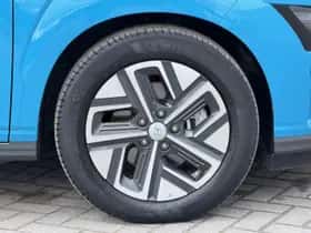 Hyundai Kona (2023) thumbnail 47
