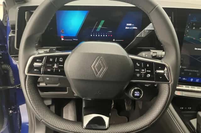 Renault Austral (2024) thumbnail 14