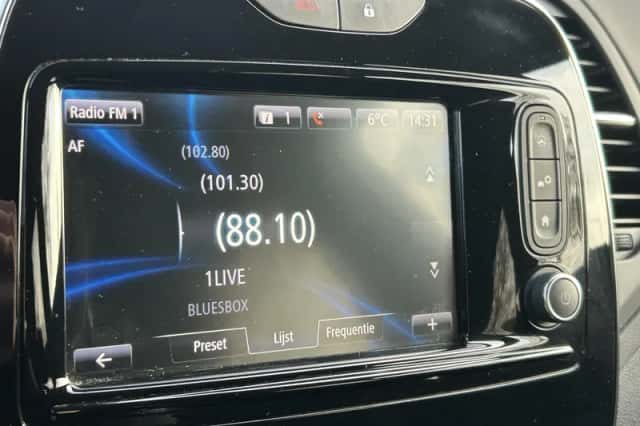 Renault Captur (2018) thumbnail 8