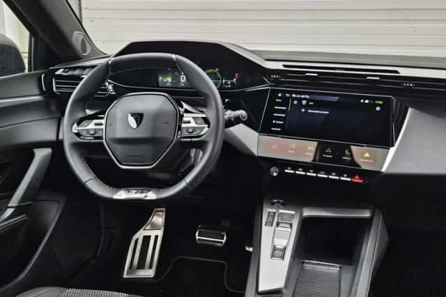 Peugeot 308 (2025) thumbnail 19