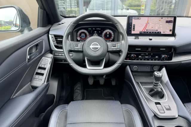 Nissan Qashqai (2023) thumbnail 16