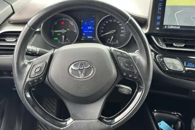 Toyota C-HR (2020) thumbnail 35