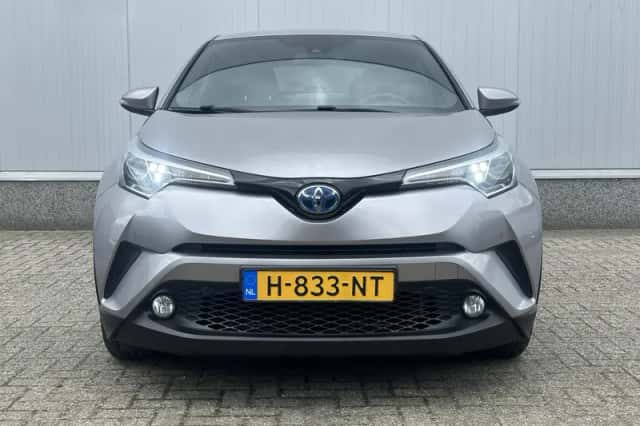 Toyota C-HR (2020) thumbnail 44