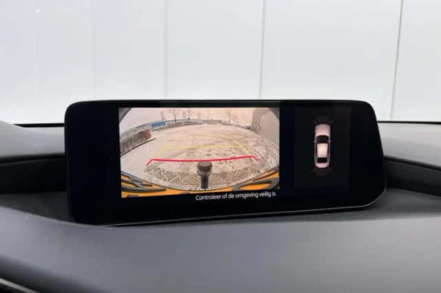 Mazda 3 (2024) thumbnail 6