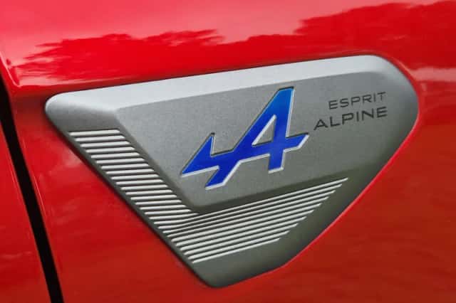 Renault Clio (2024) thumbnail 38