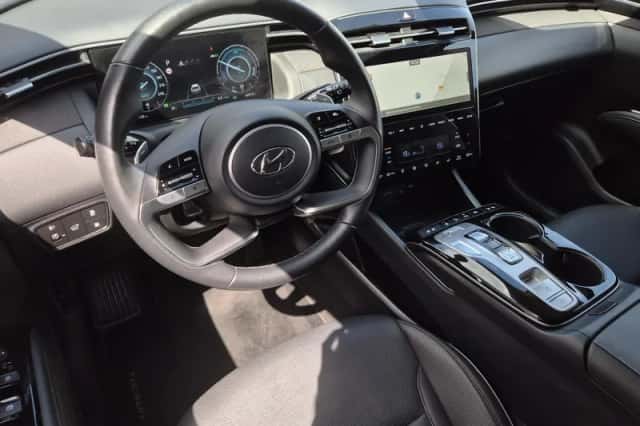 Hyundai Tucson (2022) thumbnail 19