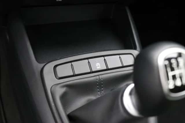 Hyundai i10 (2024) thumbnail 27