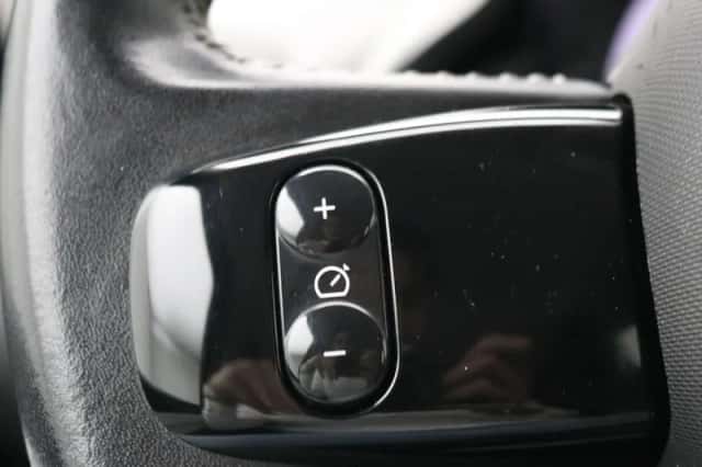 Renault Twingo (2015) thumbnail 28