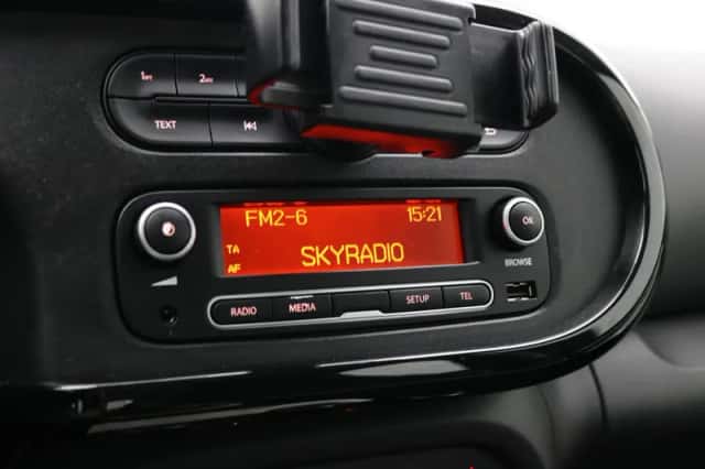 Renault Twingo (2015) thumbnail 32