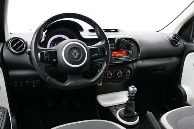 Renault Twingo (2015) thumbnail 9