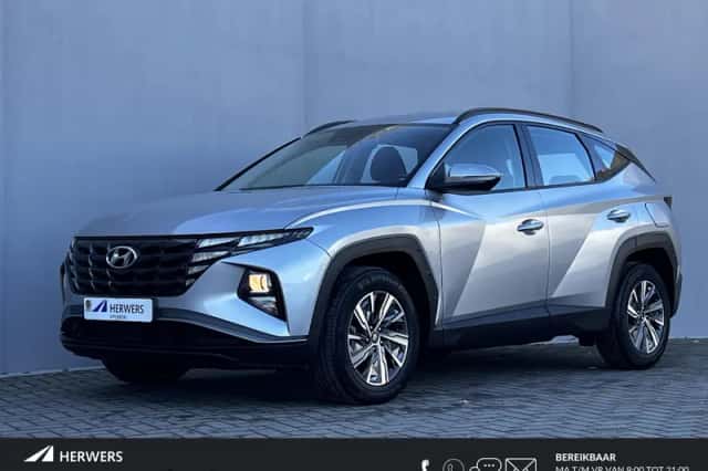 Hyundai Tucson (2023) thumbnail 1